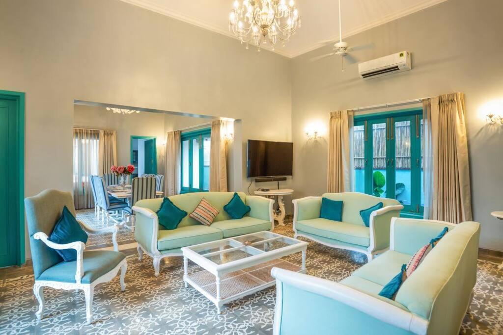 White Banyan Beach Villa, Candolim By The Acacia Villas エクステリア 写真